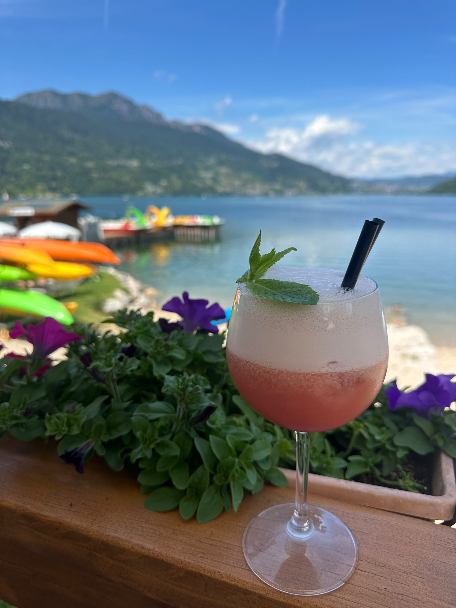 Cocktail al Panorama Pizzeria sul Lago di Calceranica al Lago